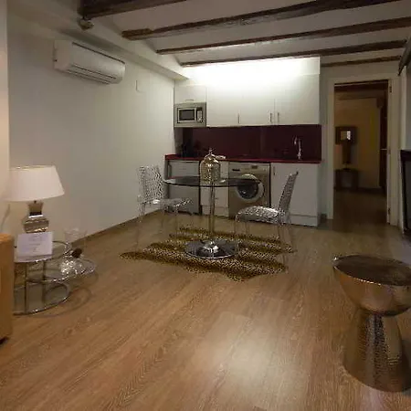 Kirei Sombrereria Apartment